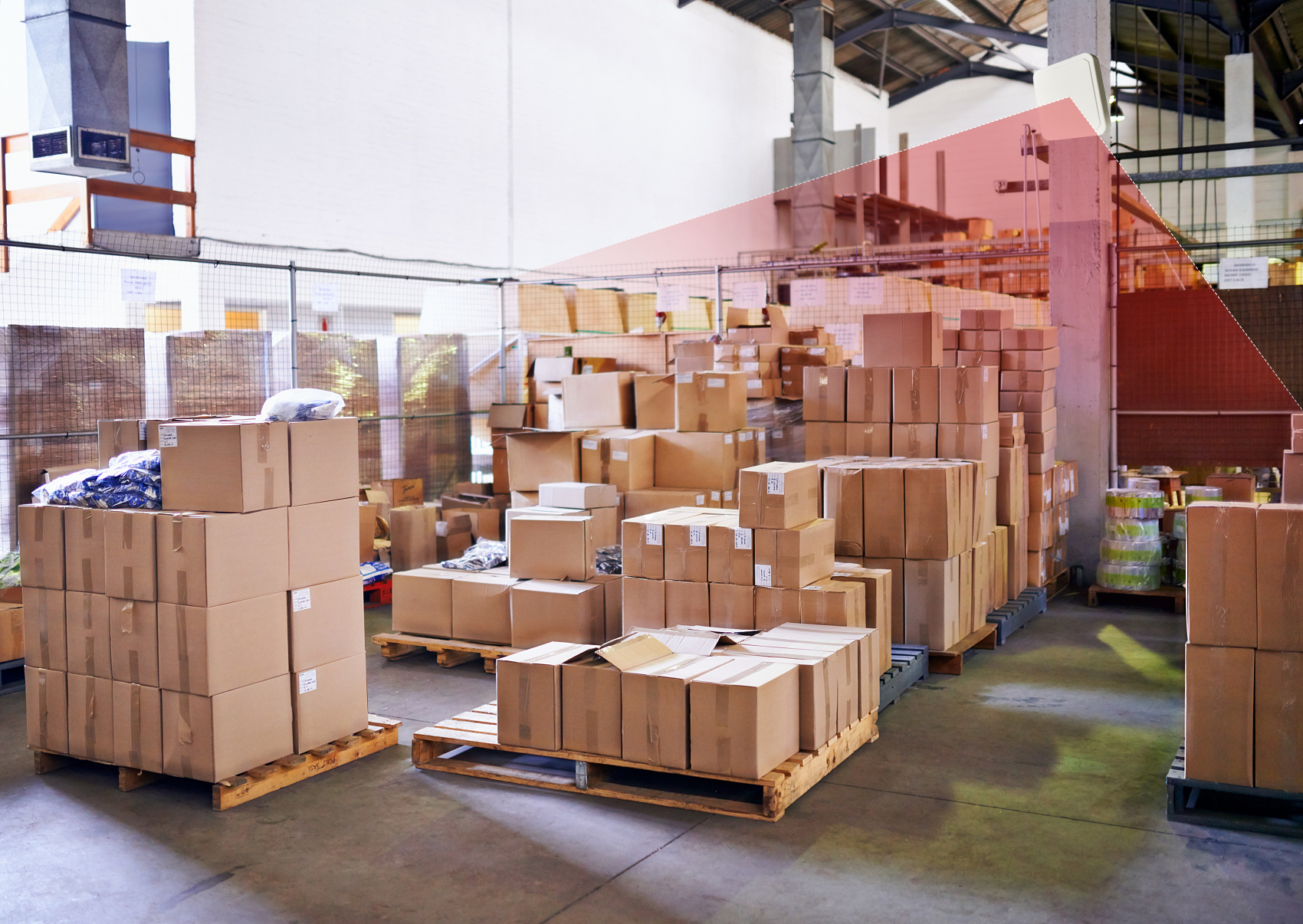 RFID antenna layout for dense-tag inventory and zone coverage design